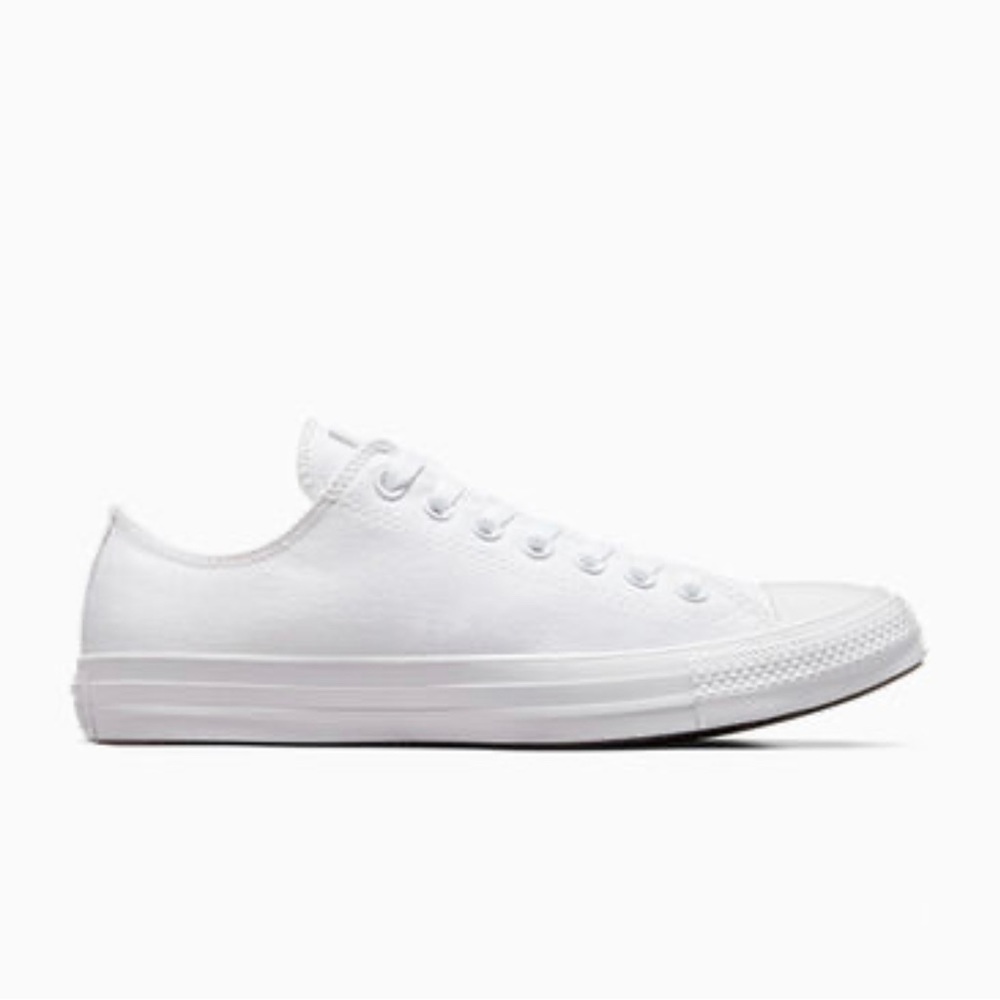 White Monochrome Chuck Taylor All Star Classic Low Top -Worn Once for a Wedding